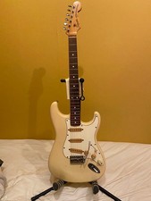 Squier by  fender japan
