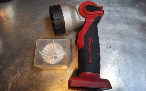 Snap lumen work light - on,