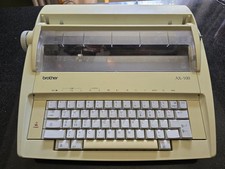 Brother AX-100 Electric Typewriter – Vintage – Fully Working – Made in UK