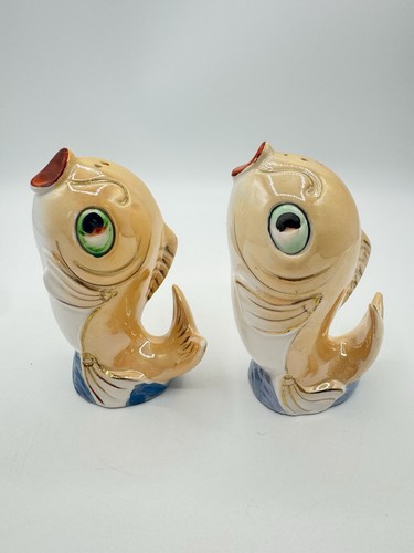 Vintage kitsch fish - , shaped