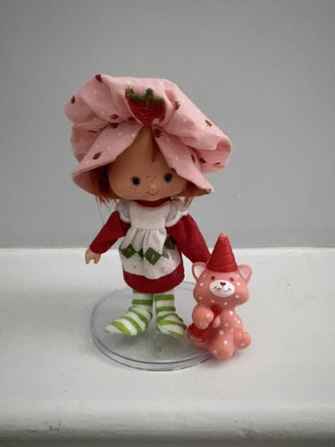 Vintage 80s kenner strawberry - kenner,