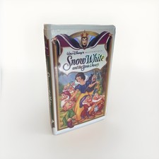 Snow white and the - and, seven