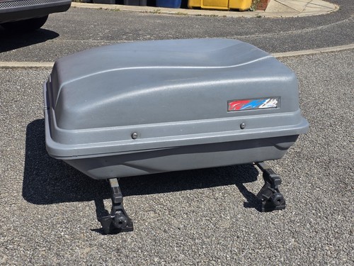 Halfords roof box with - halfords,