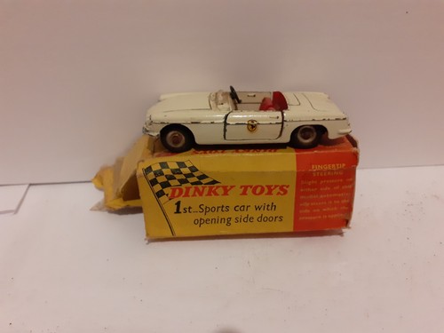 Lovely vintage dinky 113 mgb - vintage,