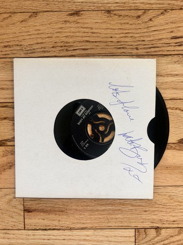 Kate bush signed autographed - kate,