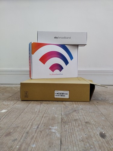 Sky broadband hub wifi - hub, empty
