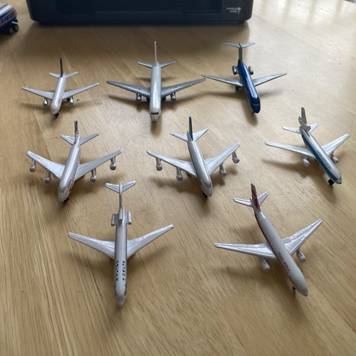 Passenger aircraft models - passenger, x