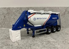 Corgi - Tri-Axle Feldbinder