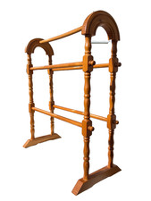 ANTIQUE VICTORIAN STYLE