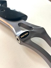 Hoyt Matrix recurve riser -