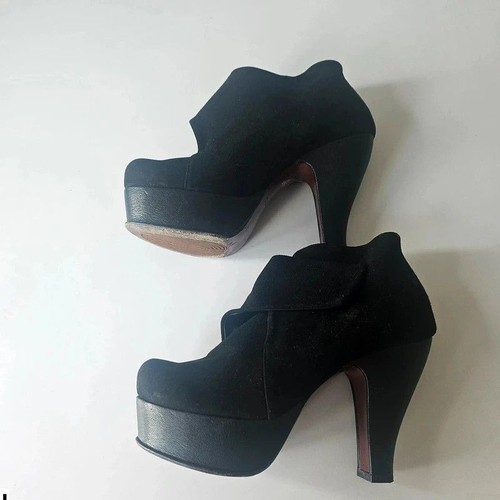 Chie mihara ankle boots suede