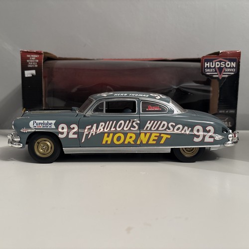 Highway scale 50132 - 1/18,