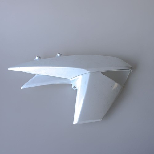 Right radiator fairing - right,