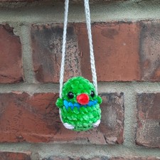 London parakeet swing - on,