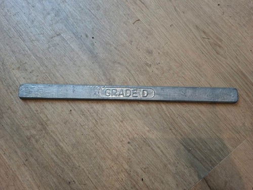 Lead solder bars grade 348mm - lead,