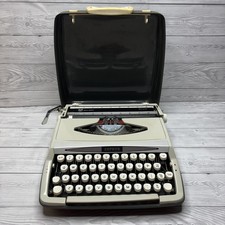 Smith Corona Zephyr Deluxe