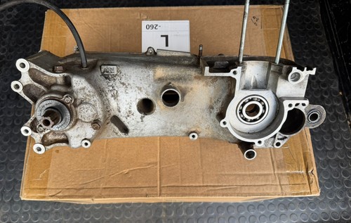 Suzuki lt80 crank case - crank, engine