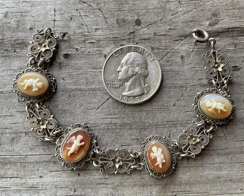 Vintage bracelet hand carved - hand,