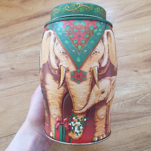 Williamson elephant tea caddy - tea,