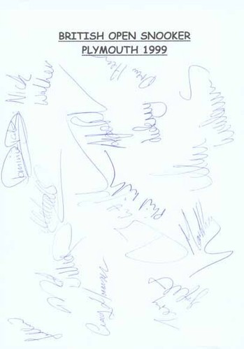Snooker players signed paper - -,
