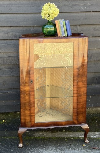 Vintage 1930 corner - vintage, 1930’s