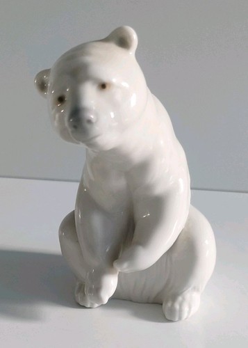 1970s lladro seated polar - 1970s,