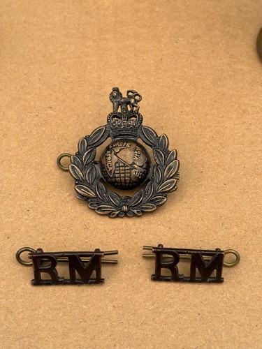 Royal marines bronze - royal, badge
