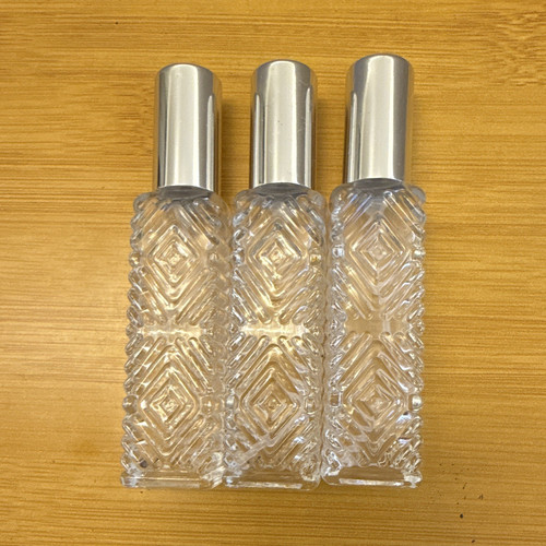 Set clear cut glass - of,
