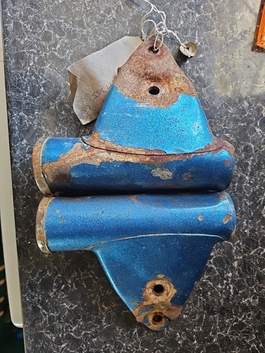 Suzuki gt550 headlamp ears - headlamp,