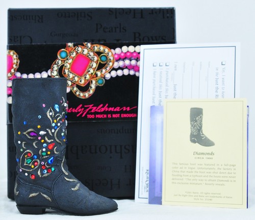 Just the right shoe raine - just,
