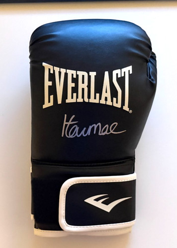 Moses itauma signed boxing - itauma,
