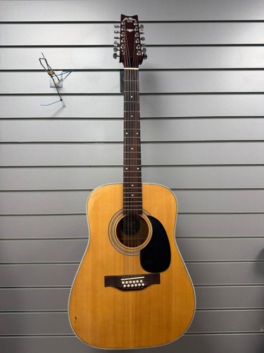 Jim deacon string - string, (model
