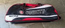 Hunts County Mettle Wheeled Cricket Bag