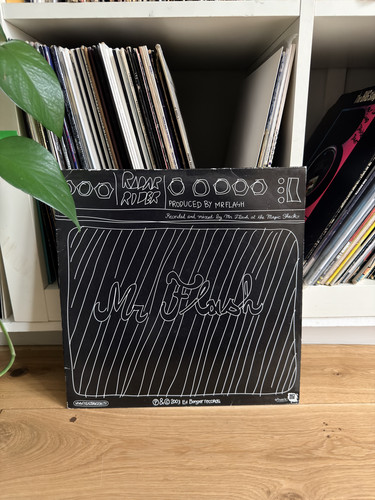 Flash bass day radar - a,