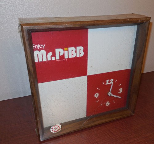 Rare unused pibb - clock, in
