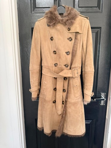 Burberry lambs shearling - burberry,