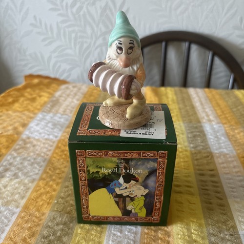 Royal doulton snow - snow,
