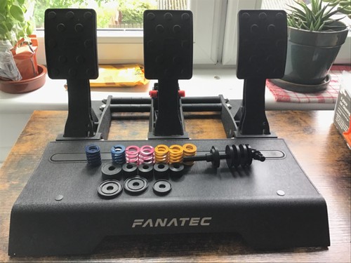 Fanatec csl elite pedal set - csl,