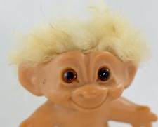 SMALL VINTAGE THOMAS DAM TROLL