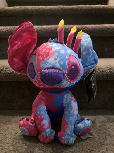 Stitch crashes disney sleeping - stitch,