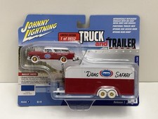 Johnny Lightning White