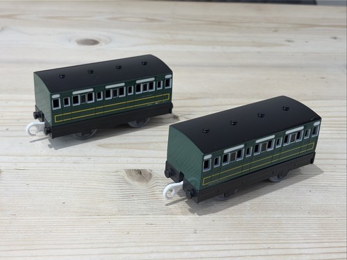 Thomas trackmaster green - 2,