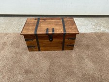 Sheesham trunk storage box - sheesham,