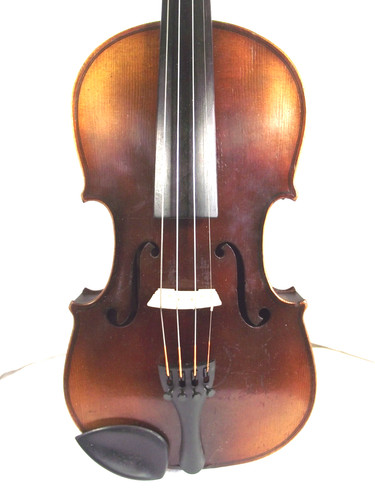 Old fullsize violin - ,