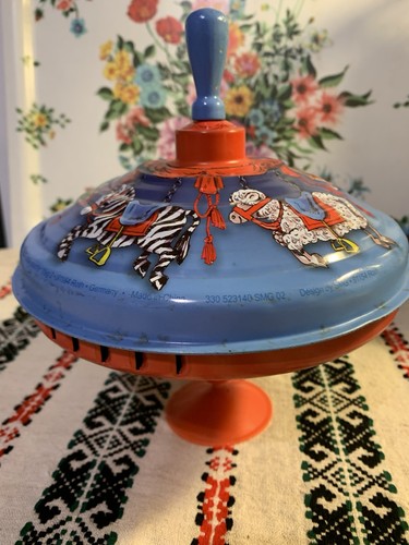 Vintage spinning top metal - spinning,