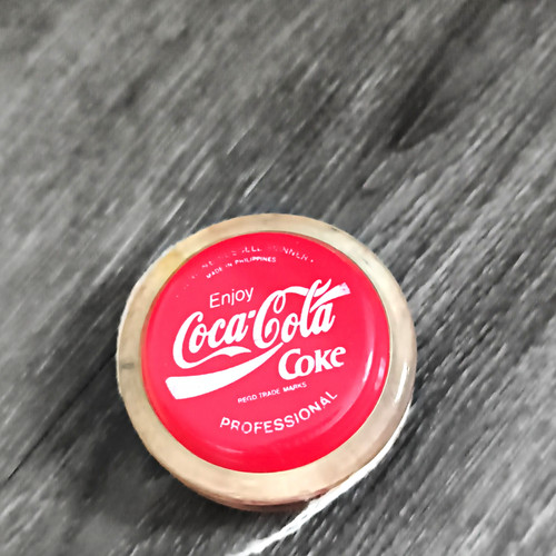 Coca cola with string - with,