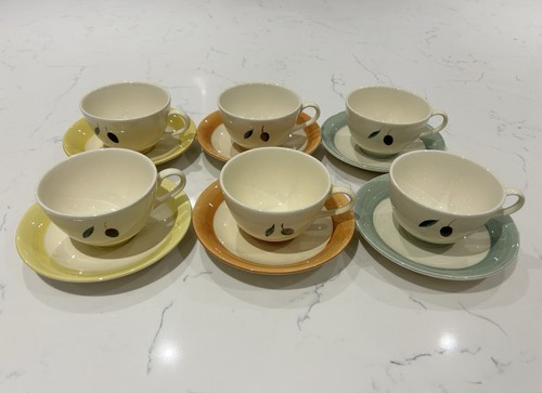 Poole pottery fresco olive cup - poole,