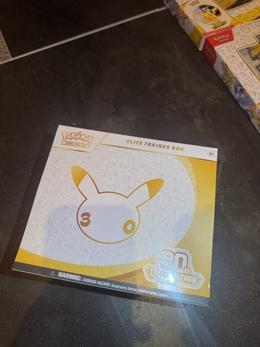 Pokémon 30th anniversary etb - pokémon,