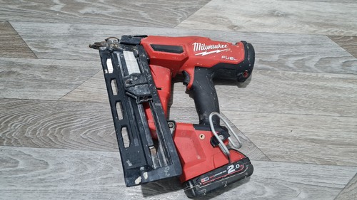 Milwaukee m18fn16ga 18v - m18fn16ga-ox,