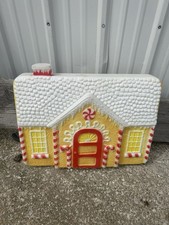 Gingerbread House 18" 1994